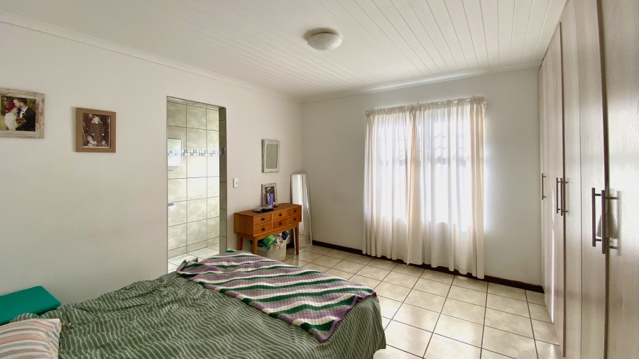 3 Bedroom Property for Sale in Laaiplek Western Cape